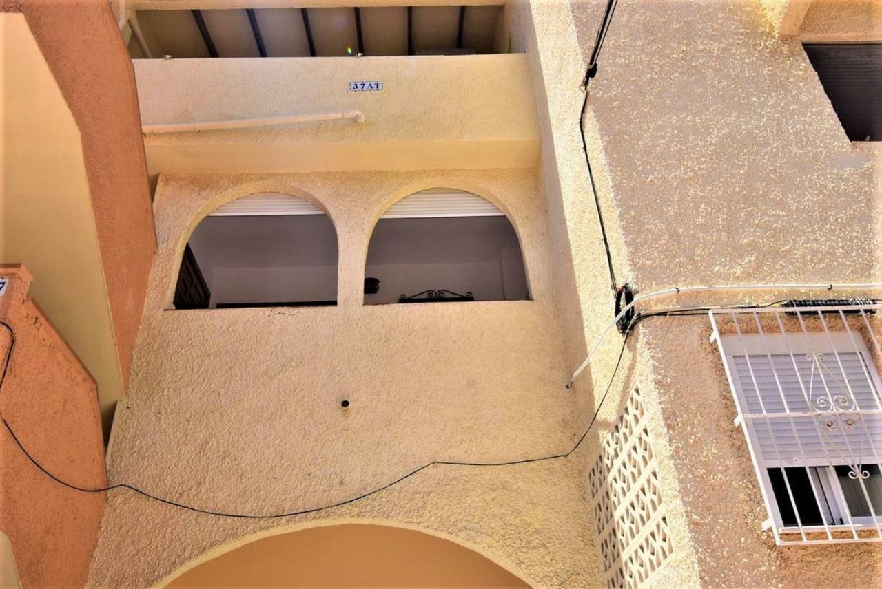 34 Retro Beach House - Alicante Real Estate Torrevieja Zewnętrze zdjęcie